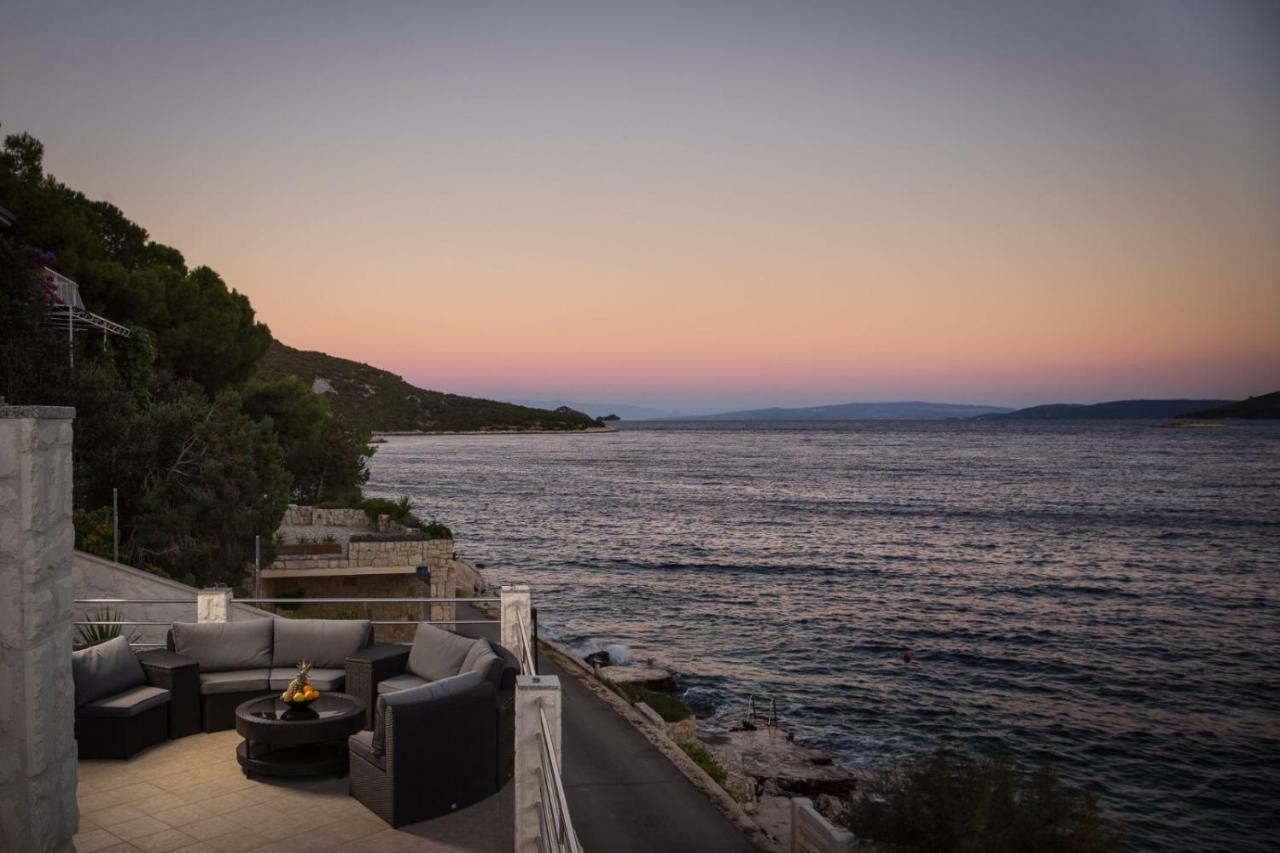 Apartments "Villa Antea" Vinišće Exterior foto