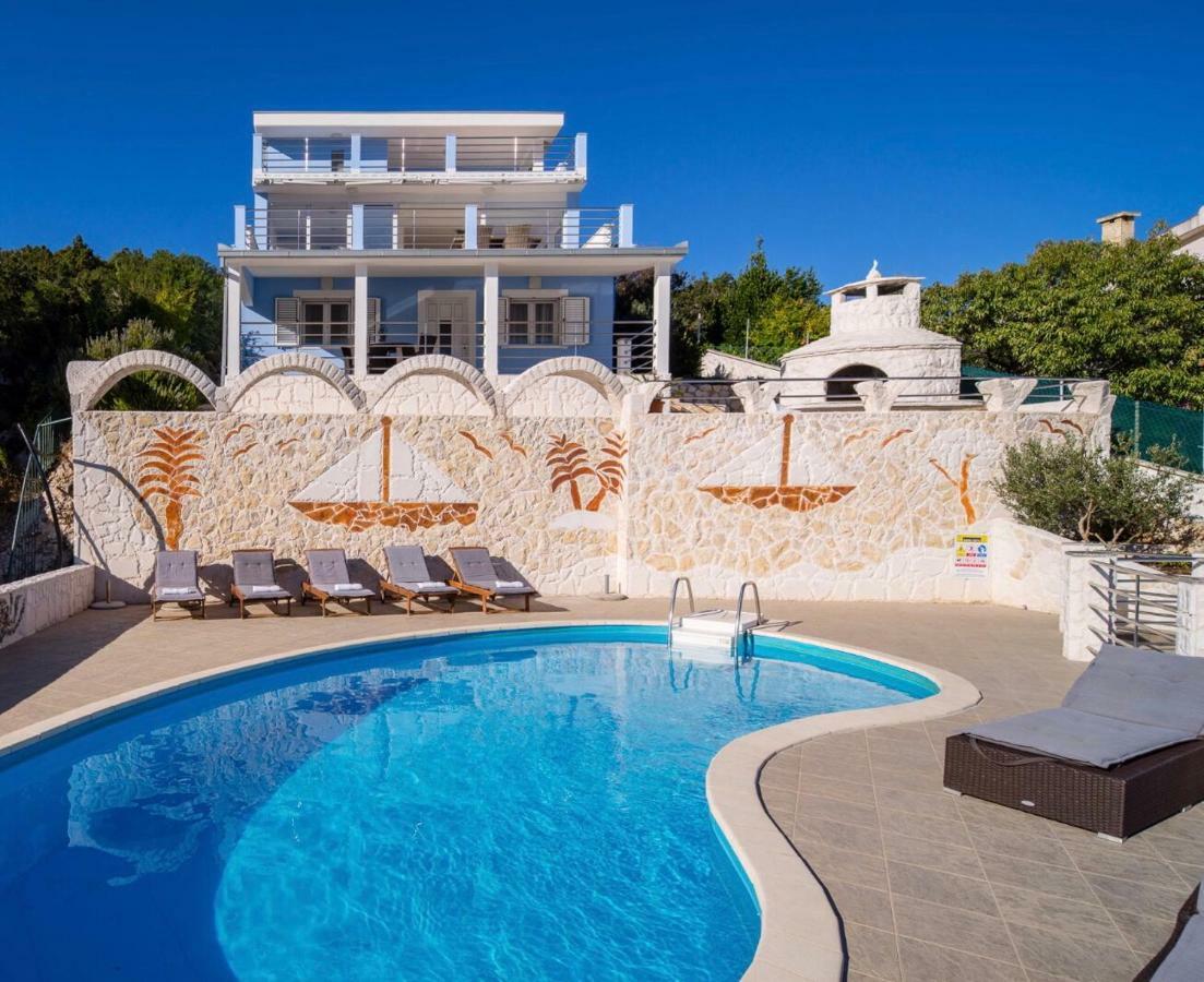 Apartments "Villa Antea" Vinišće Exterior foto